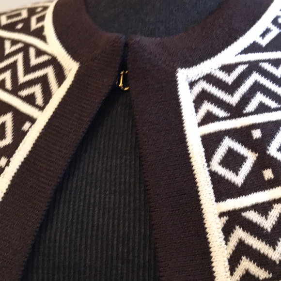 NWT St. John Cardigan - Picture 2 of 8